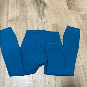 Lululemon wunder trains